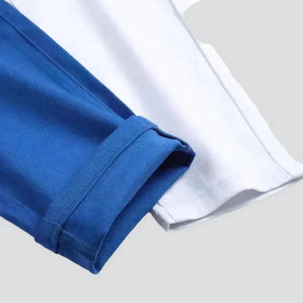 Color men's white-blue jeans