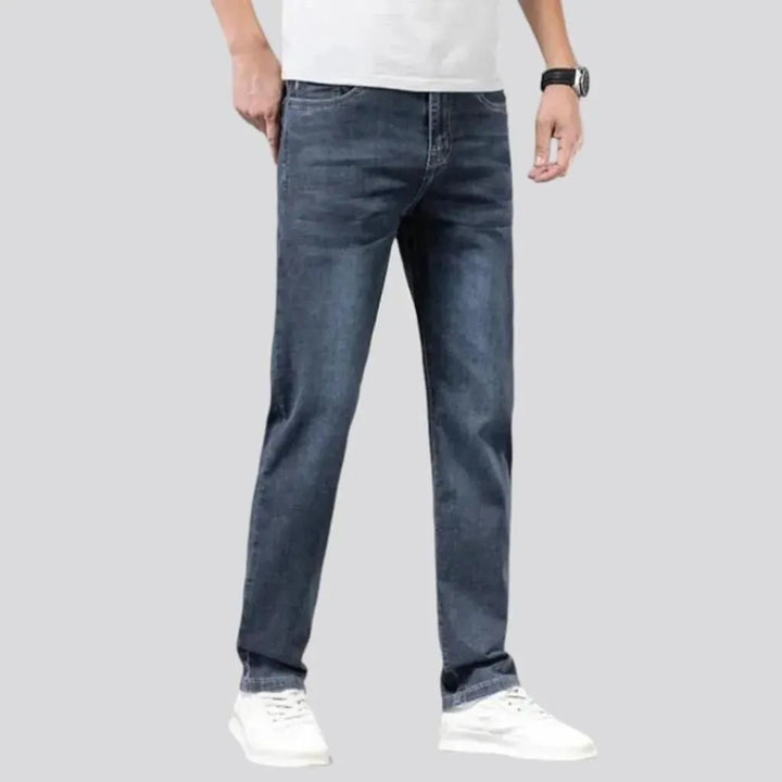 Tapered men's thin jeans